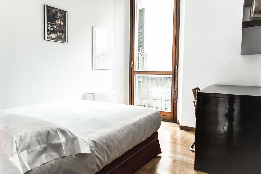 San Maurilio Apartments Milano Phòng bức ảnh